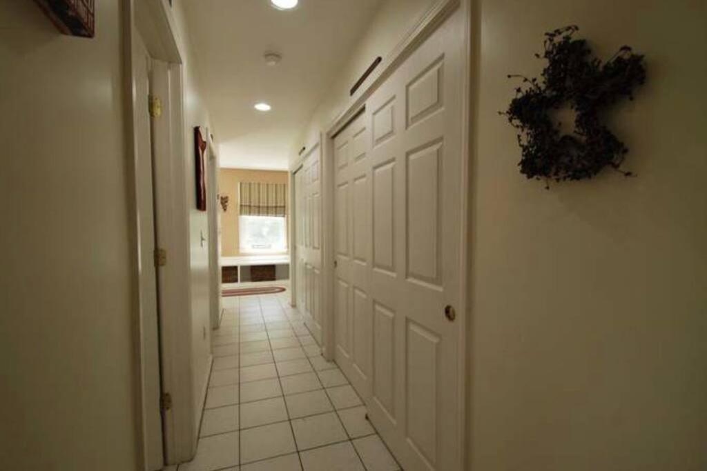 Beautiful Spacious Home W/ Game Room. Gilford Zewnętrze zdjęcie